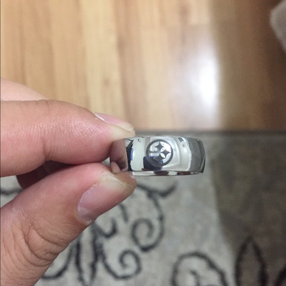 Pittsburgh Steelers Silver Arc Ring - Picture 5 of 6